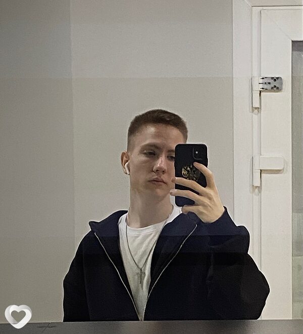 Максим, 19, Астрахани — анкета №3594154