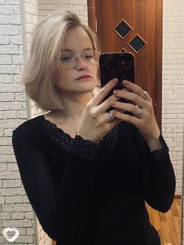 Александра, 20, Красноярске — анкета №3594371