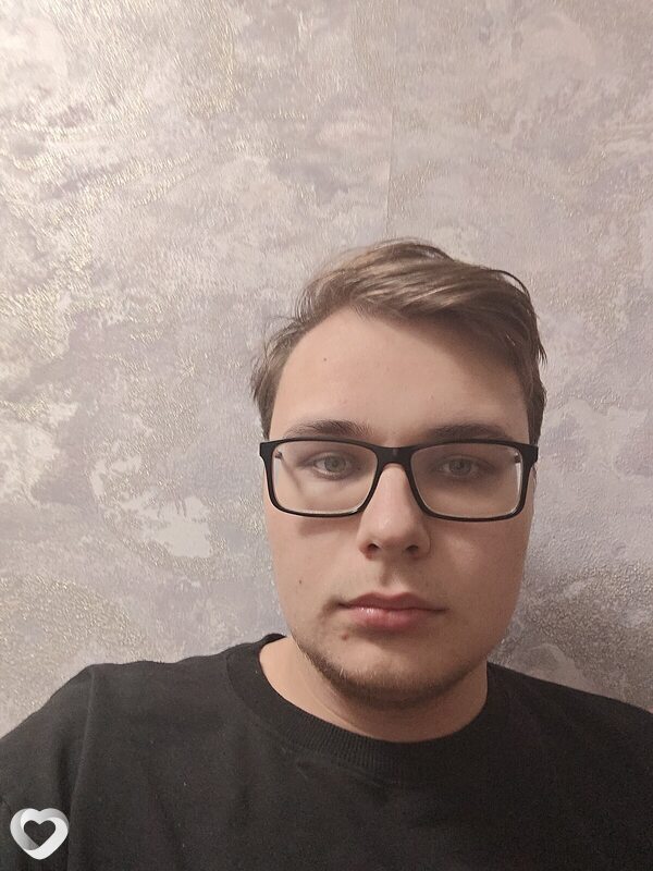 Михаил, 18, Новочеркасске — анкета №3594670