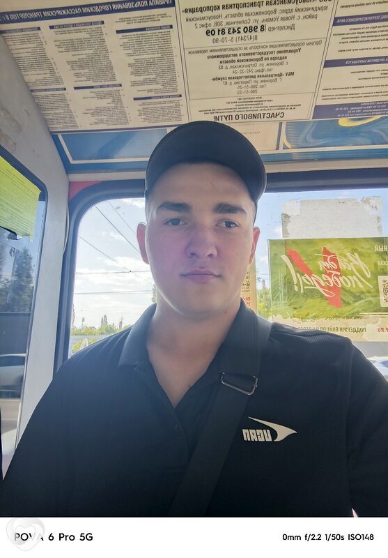 Иван, 21, Воронеже — анкета №3595687