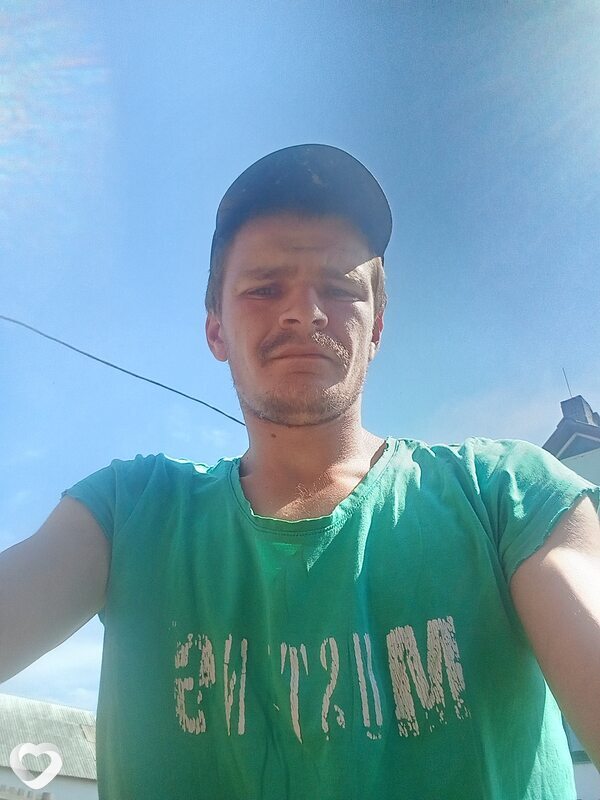 Юрий, 23, Могилев — анкета №3596615