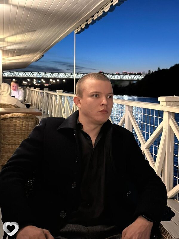Виктор, 27, Москве — анкета №3596512