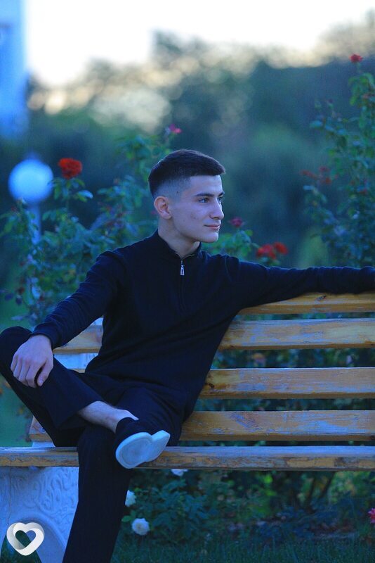 Сардор, 19, Санкт-Петербурге — анкета №3595855