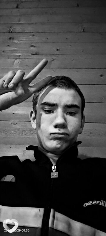 Дима, 21, Курске — анкета №3595821
