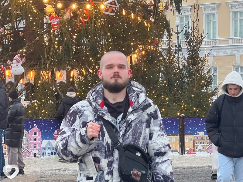 Артем, 22, Керчи — анкета №3596699