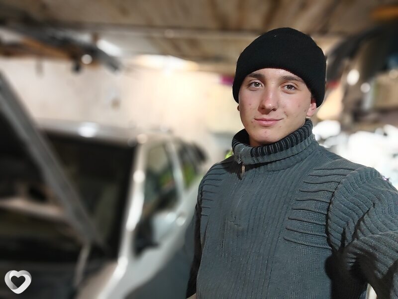 Maksim, Торез