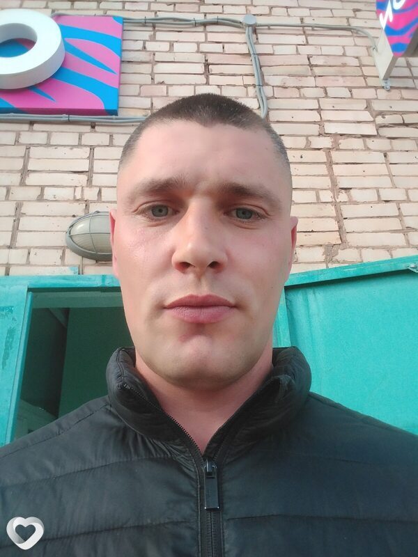 Денис, 35, Пикалеве — анкета №3597120