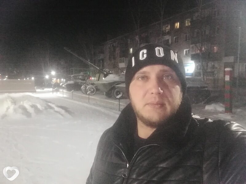 Александр, 35, Верхнем Уфалее — анкета №3597295