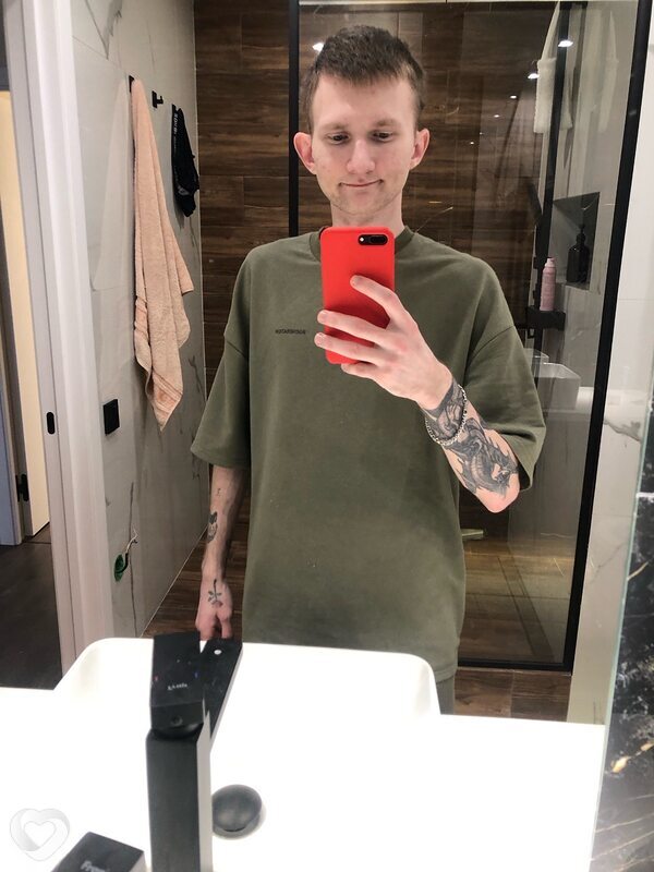 Артем, 22, Иванове — анкета №3597461