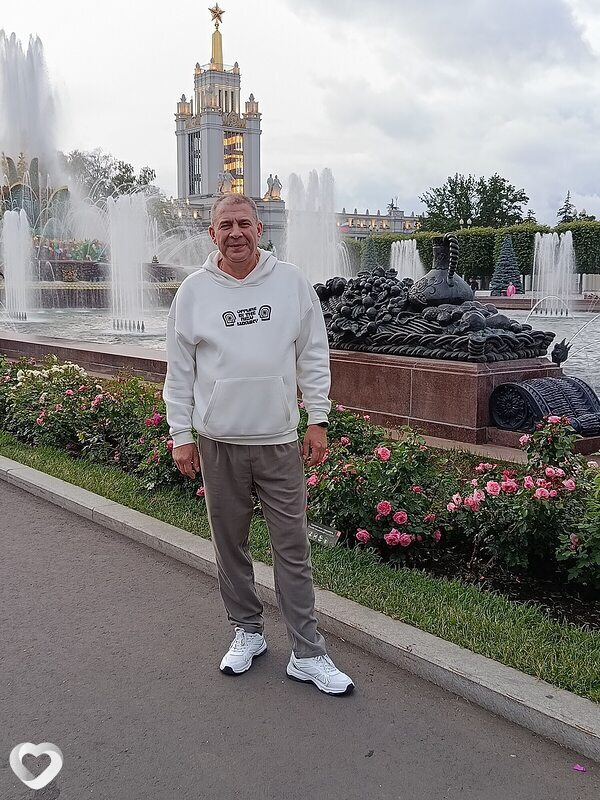 Олег, 58, Москве — анкета №3597477