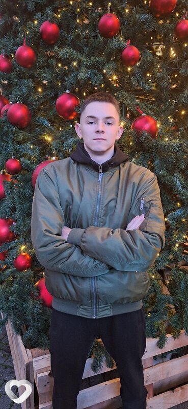 Александр, 19, Севастополе — анкета №3598276
