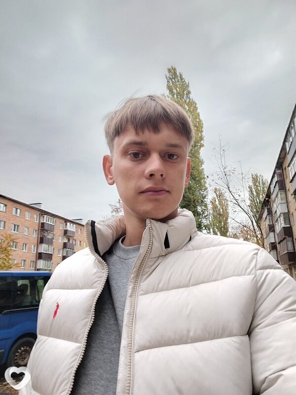Илья, 22, Гродно — анкета №3598288