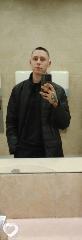Иван, 19, Бийске — анкета №3598740