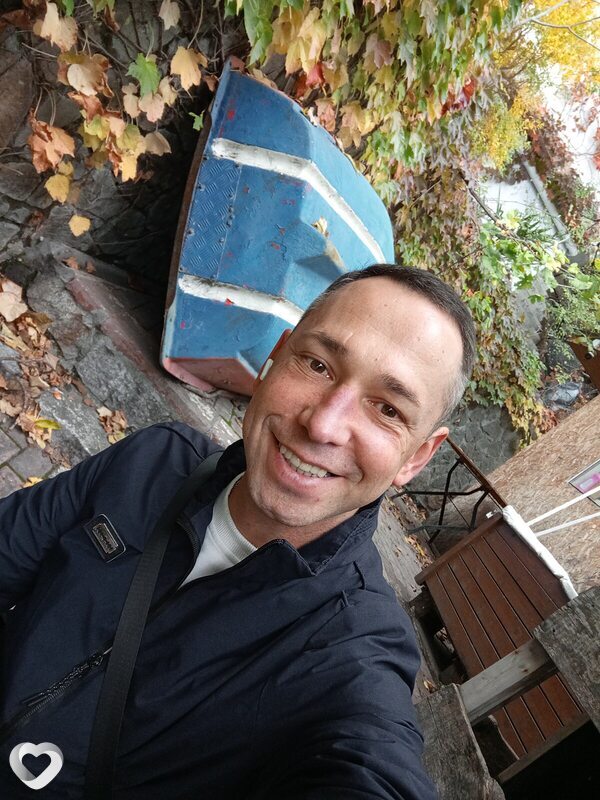 Василий, 42, Ялте — анкета №3599480