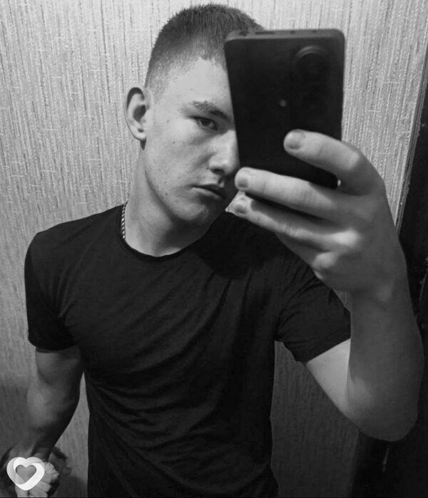Дмитрий, 20, Уральске — анкета №3599632