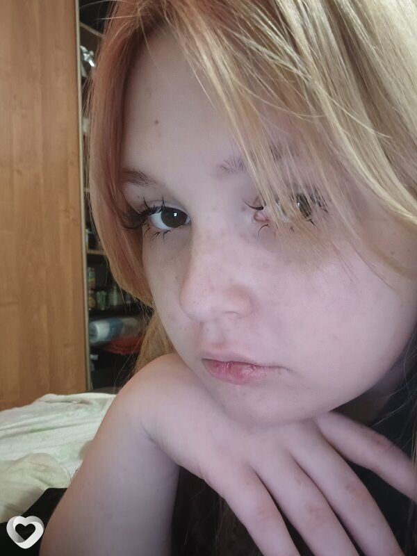 Альбина, 18, Таганроге — анкета №3599792