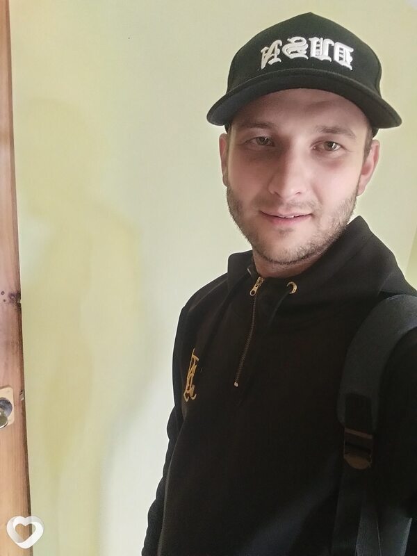 Вітя, Краков