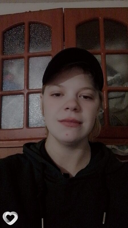 Арина, 21, Великом Новгороде — анкета №3600093