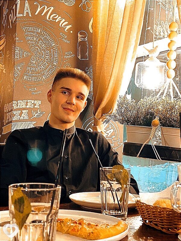 Даниил, 21, Пскове — анкета №3600103