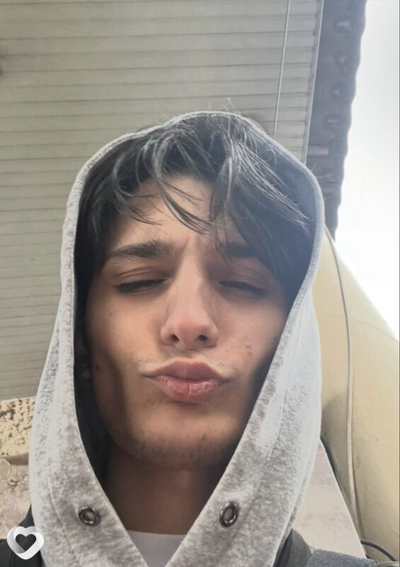 Артур, 21, Ташкент — анкета №3600149