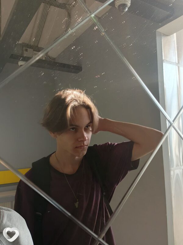 Лео, 18, Новосибирске — анкета №3600360