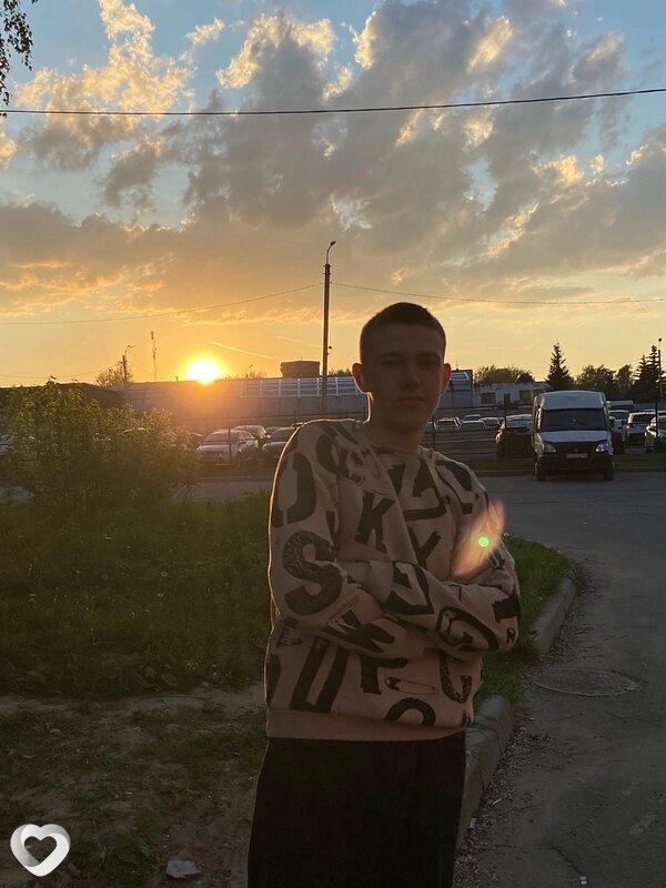 Олег, 19, Клине — анкета №3600823