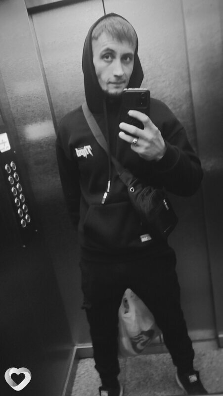 Влад, 29, Омске — анкета №3600827