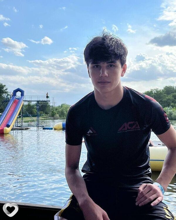Алексей, 22, Новосибирске — анкета №3600683