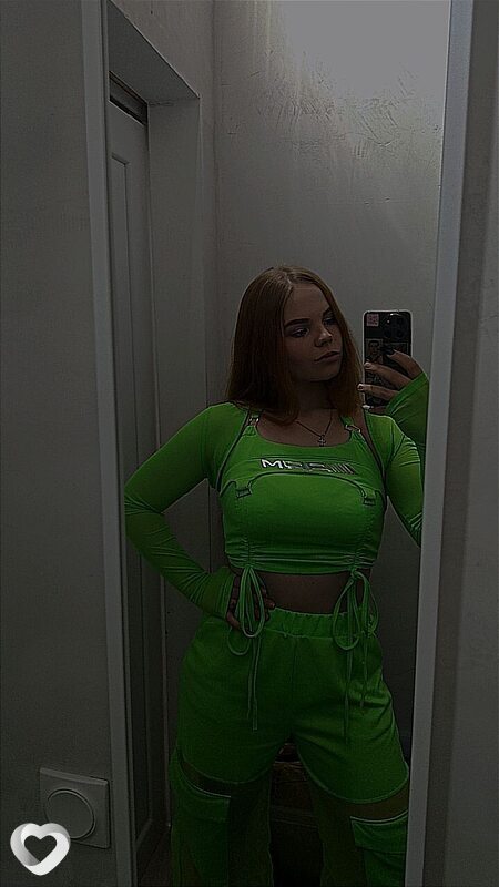 Лекса, 23, Екатеринбурге — анкета №3602029