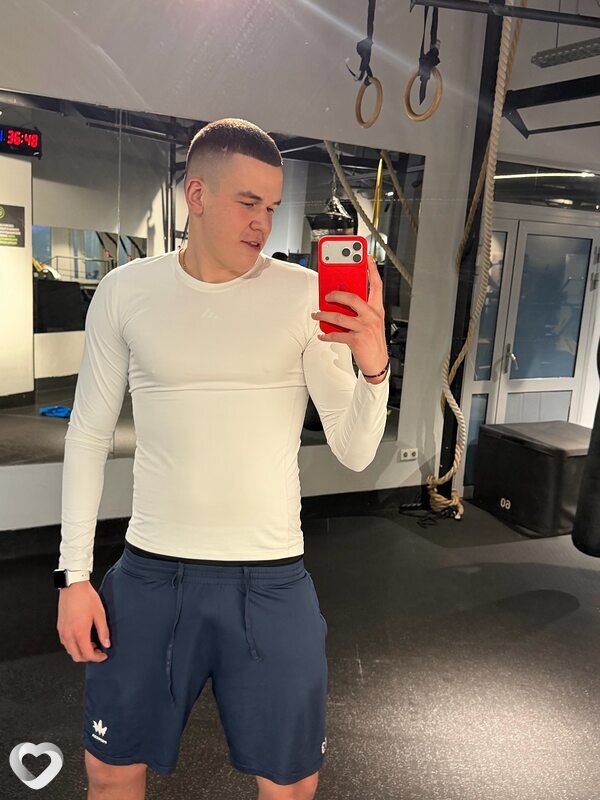Вячеслав, 20, Набережных Челнах — анкета №3602193