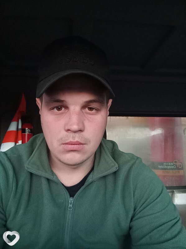 Александр, 29, Братске — анкета №3602476