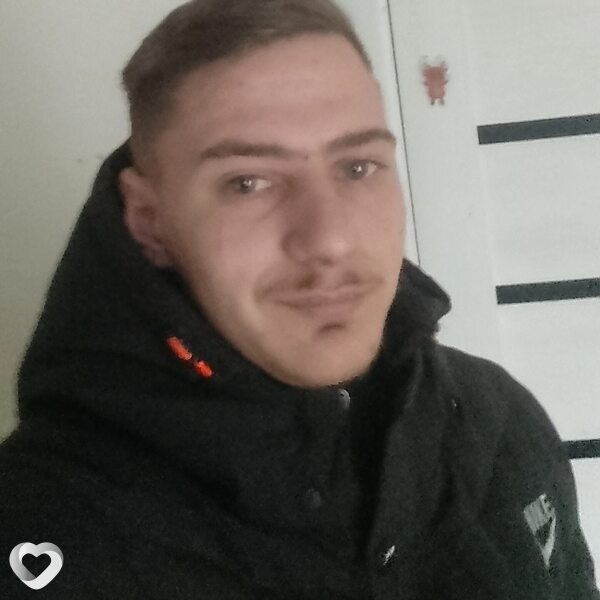 Діма, 21, Николаеве — анкета №3602539