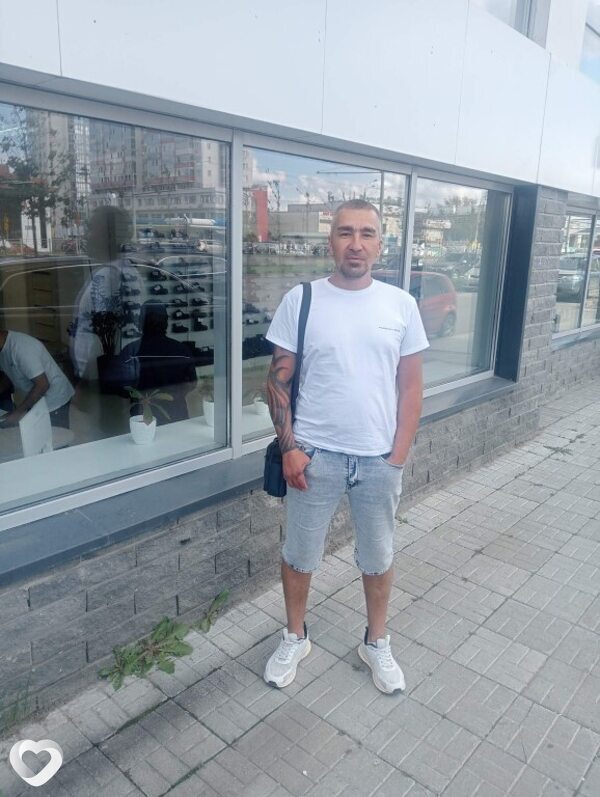 Виталий, 41, Ангарске — анкета №3602595