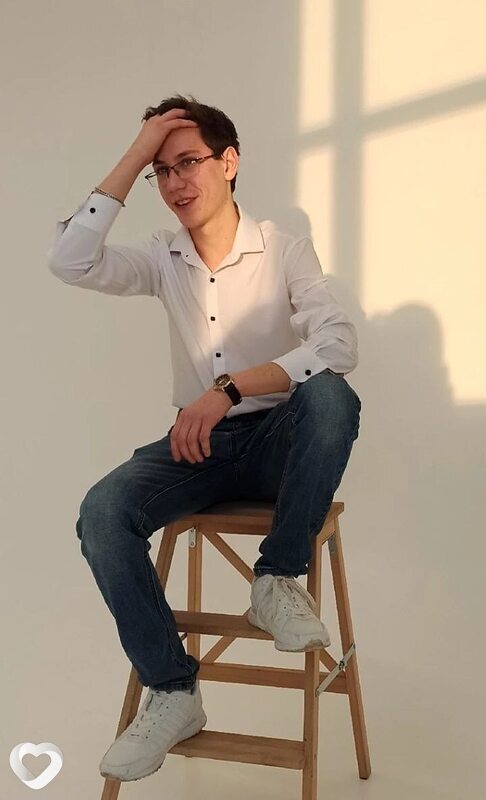 Михаил, 21, Екатеринбурге — анкета №3602955