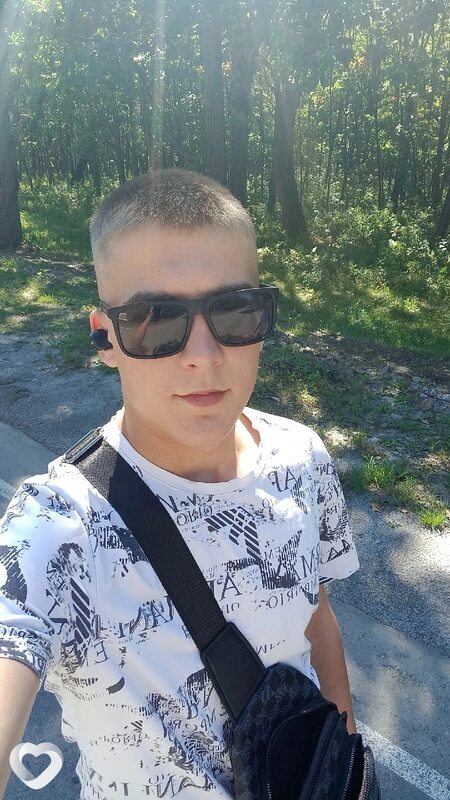 Макс, 23, Уссурийске — анкета №3603118