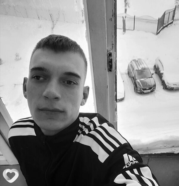 Евгений, 29, Березовский (Кемеровская обл) — анкета №3603304