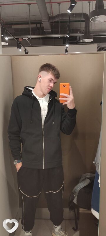 Vova, 20, Самаре — анкета №3603503