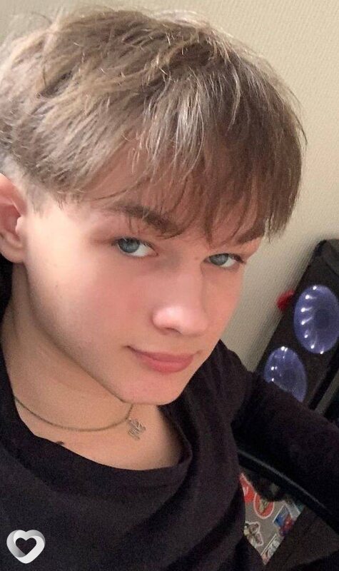 Максим, 20, Кирове — анкета №3604609