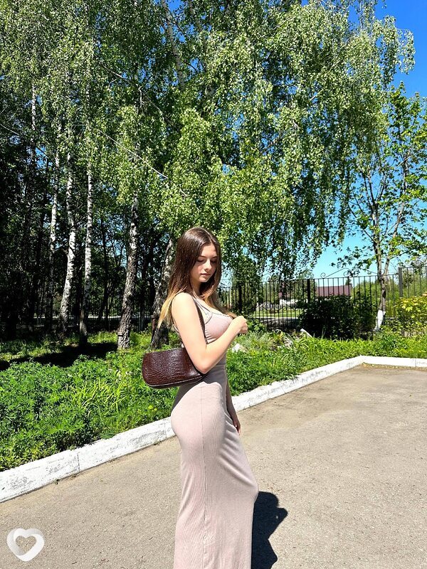 Ксюша, 21, Новосибирске — анкета №3604749
