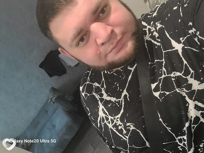 Михаил, 28, Барнауле — анкета №3604741
