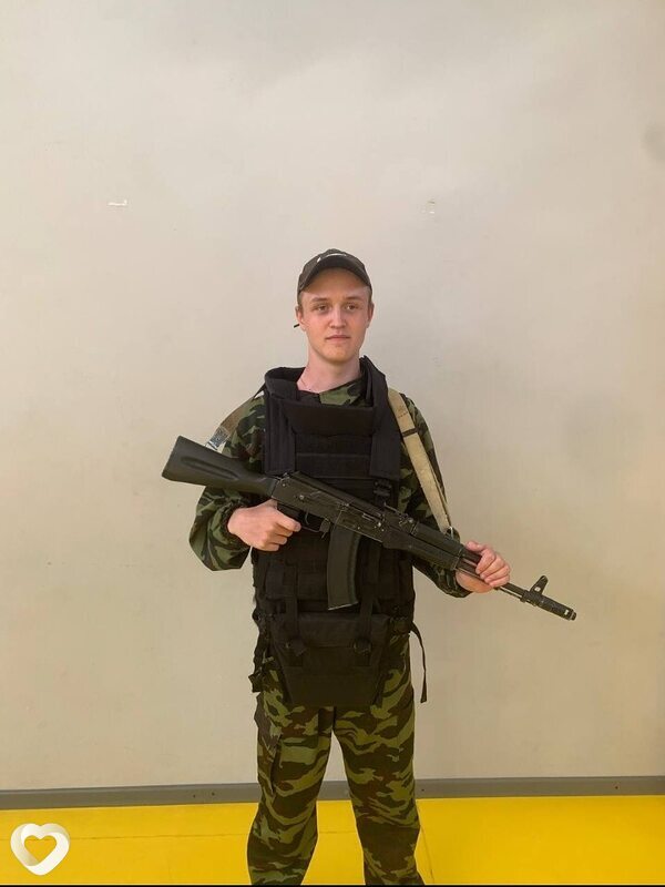 Евгений, 19, Екатеринбурге — анкета №3604969