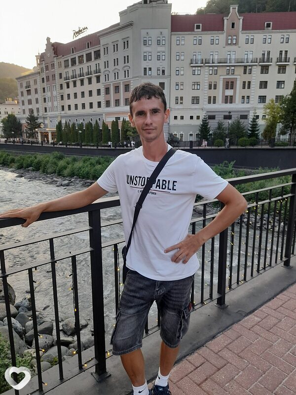 Александр, 27, Шахтах — анкета №3605080
