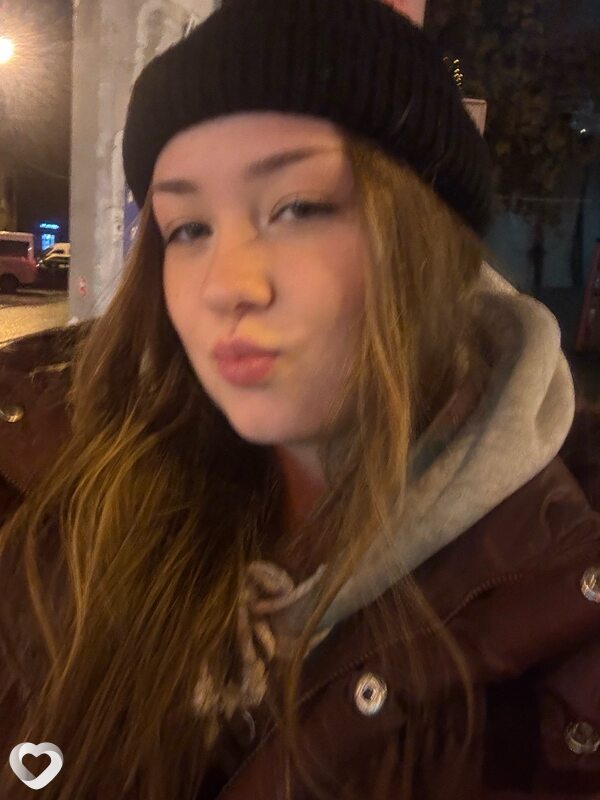 Диана, 19, Екатеринбурге — анкета №3607027