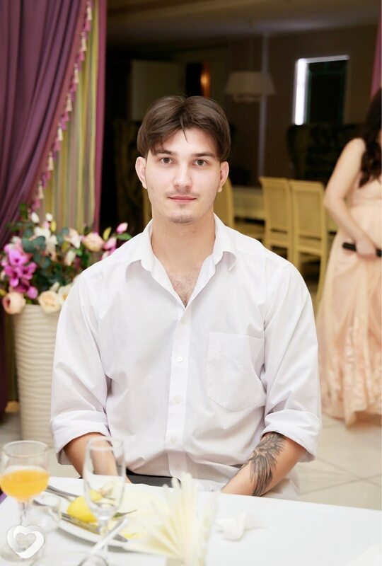 Андрей, 27, Майкопе — анкета №3608548