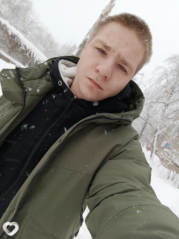 Константин, 19, Энгельсе — анкета №3609084