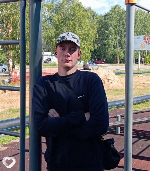 Вадим, 19, Рыбинске — анкета №3608562