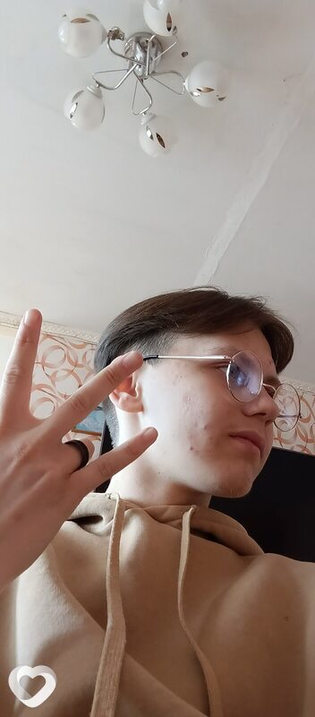 Илья, 21, Кунгуре — анкета №3608788