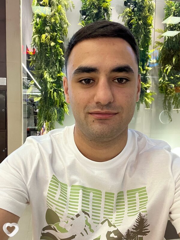 Артур, 22, Курганинске — анкета №3609455