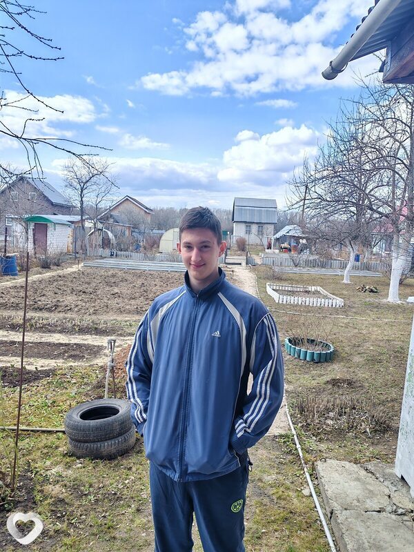 Виктор, 21, Дзержинске — анкета №3609644