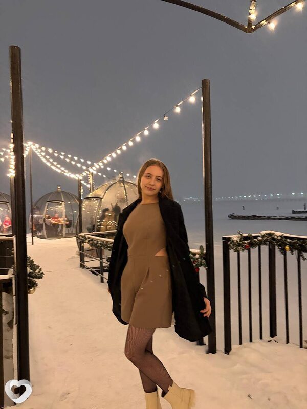 Настя, 18, Воронеже — анкета №3610027